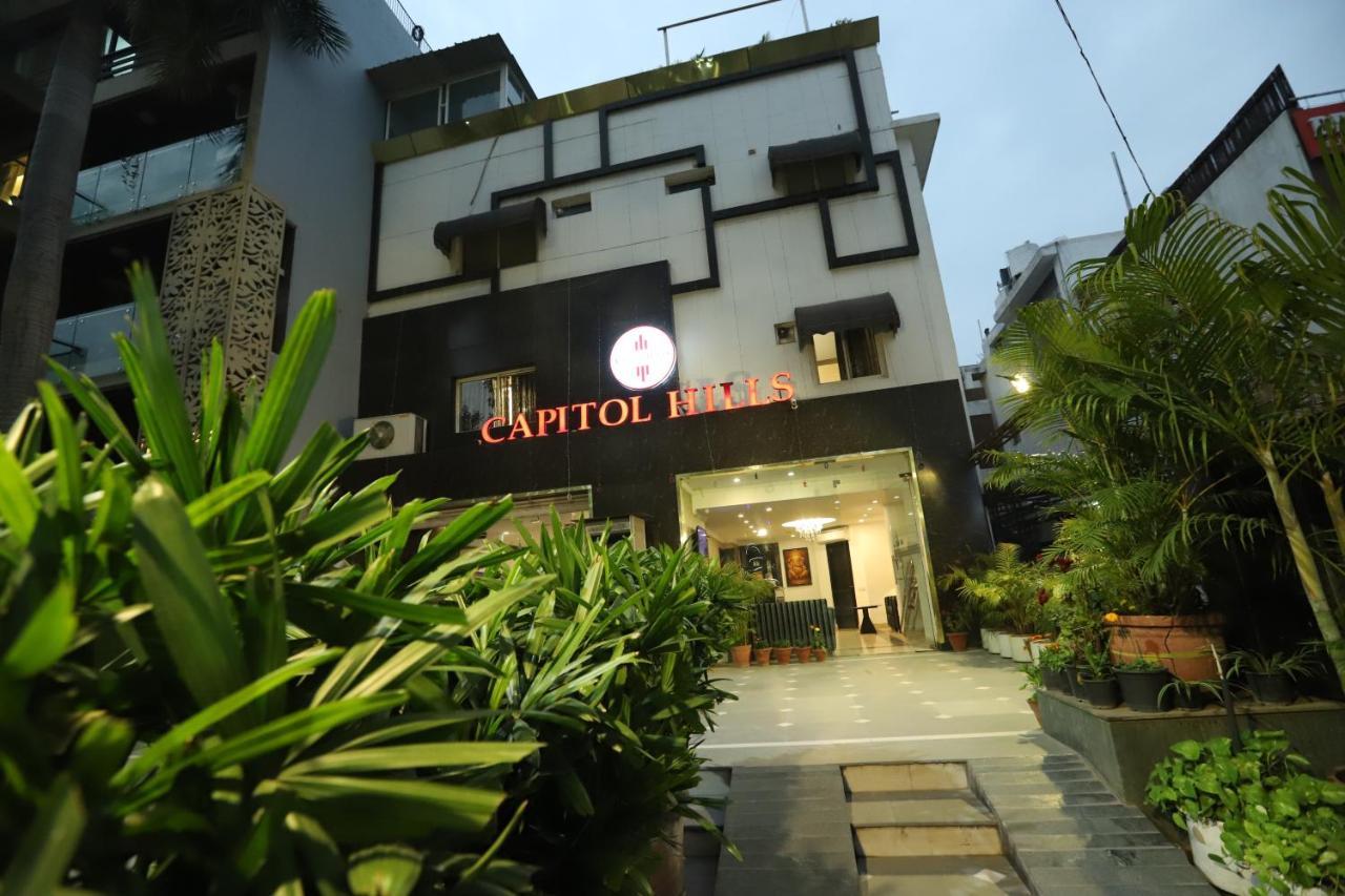 Hotel Capitol Hills - Greater Kailash Delhi Ню Делхи Екстериор снимка